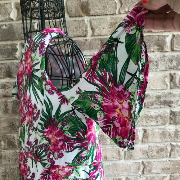 Umgee Cold Shoulder Dress Small Floral Keyhole - Picture 3 of 14